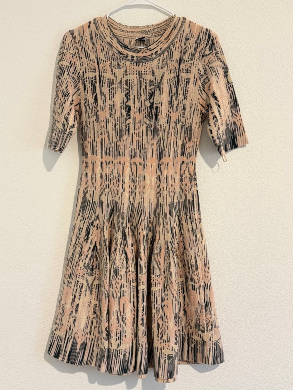 Missoni Beige and Black Long-Sleeve Knit Fit-and-Flare Dress size 42